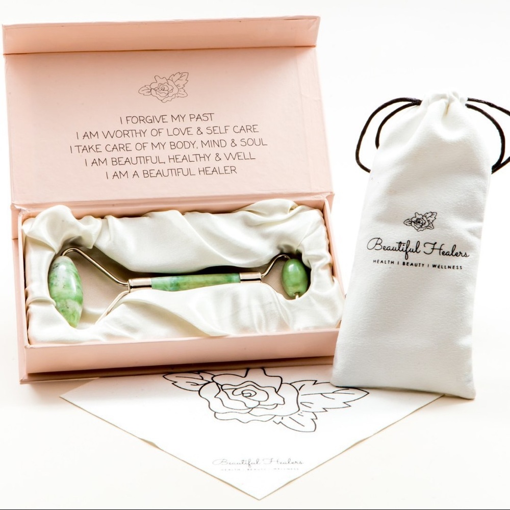 Jade Roller For Face- Facial Massage Tool Gift Set